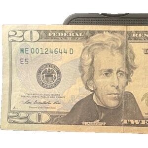 2013.. $20 Twenty Dollar Note Bill Low Serial Number ME 00124644 D
